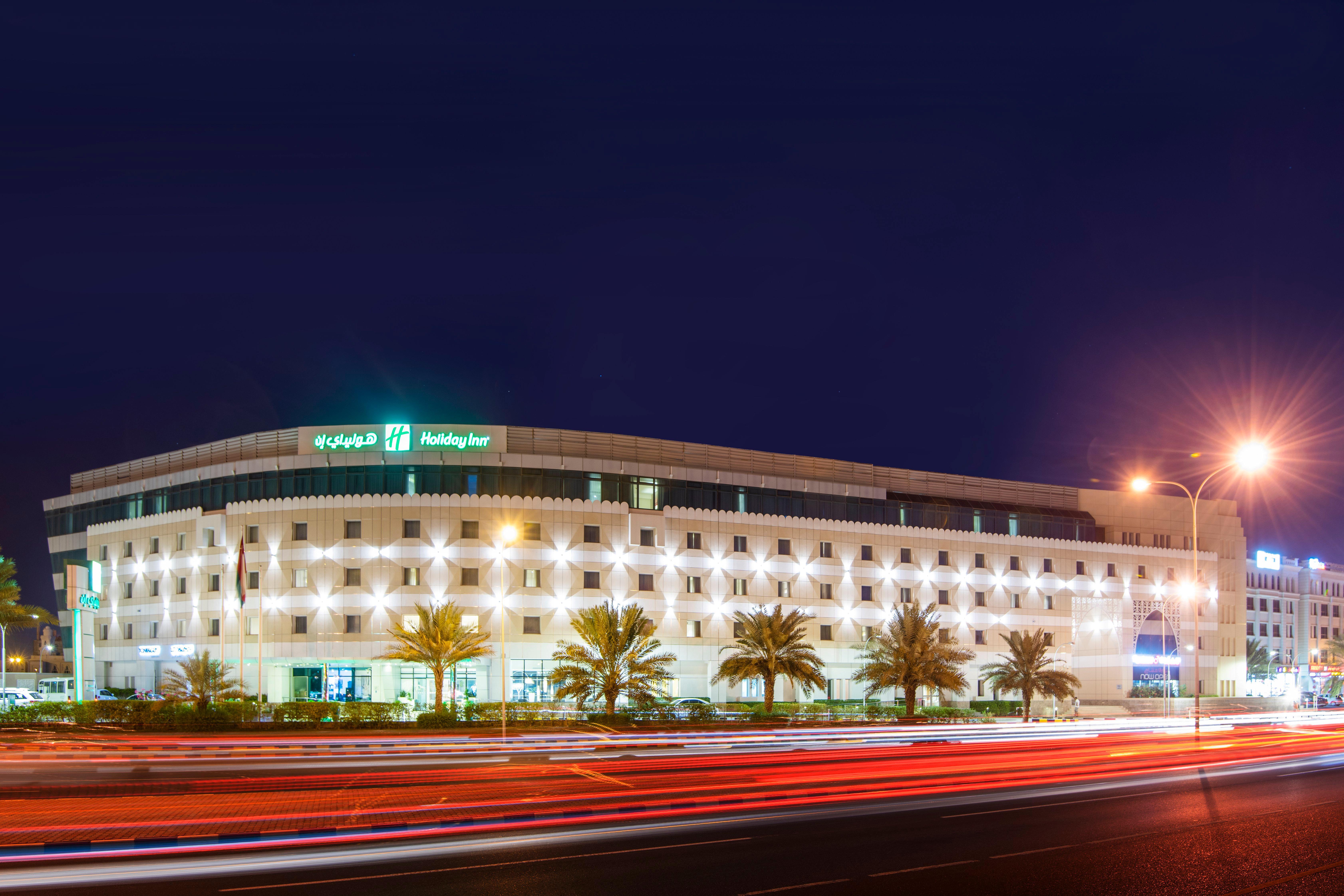 Hotel Al Madinah Holiday 무스카트 외부 사진